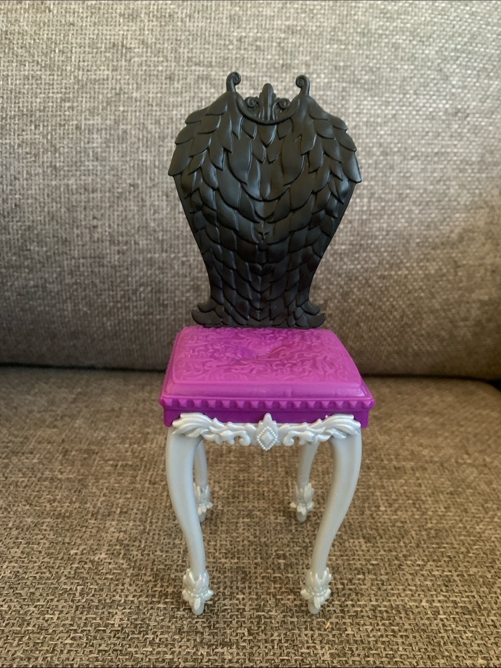 Monster High Doll Playset Furniture Assortment - Picture 6 of 6